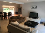 Achat vente villa Saint Denis De L Hotel