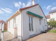 Villa Saint Jean De La Ruelle